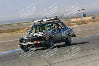 media/Oct-01-2022-24 Hours of Lemons (Sat) [[0fb1f7cfb1]]/10am (Front Straight)/